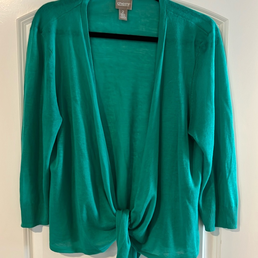 Chicos lightweight wrap. Size 2. Green never worn